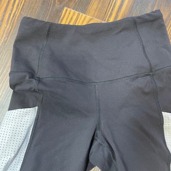 The North Face Flashdry Exterior Pocket Leggings Size S - Picture 3 of 16